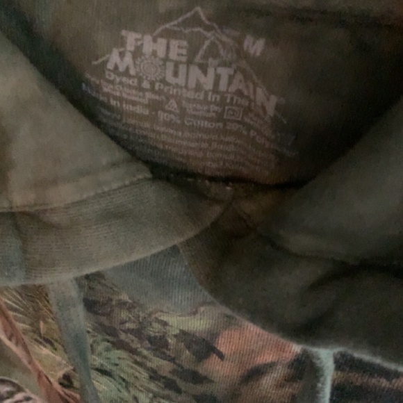 🐅 The Mountain VINTAGE Hoodie TIGERS Green Tie Dye Unisex Sweatshirt Medium - Picture 6 of 16